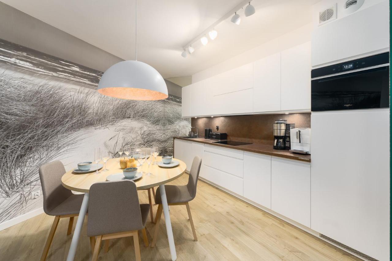 Chilliapartamenty - Nadmorskie Tarasy - Morski Z Dostepem Do Basenu Apartamento Kołobrzeg